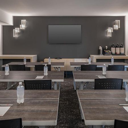Towneplace Suites By Marriott Tampa Clearwater Ngoại thất bức ảnh