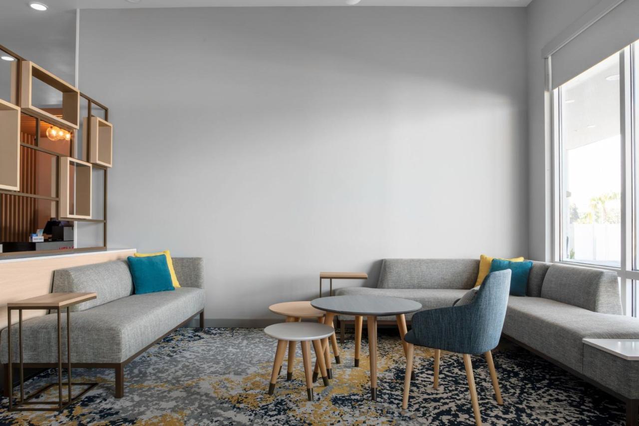 Towneplace Suites By Marriott Tampa Clearwater Ngoại thất bức ảnh