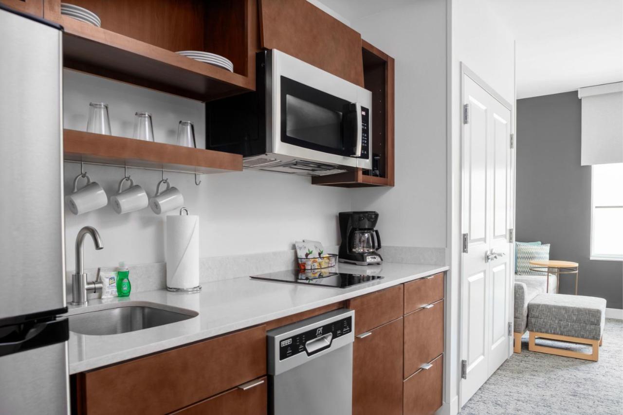 Towneplace Suites By Marriott Tampa Clearwater Ngoại thất bức ảnh