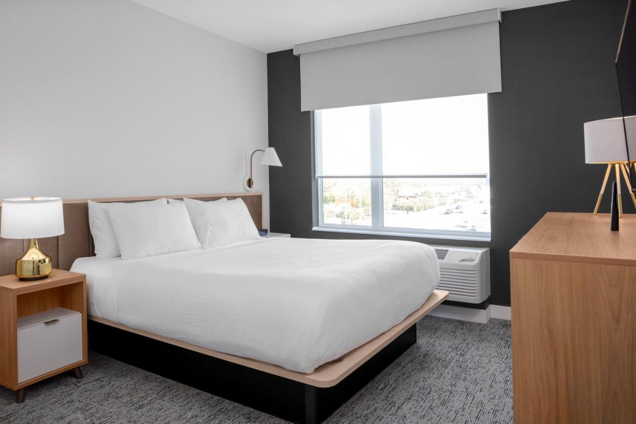 Towneplace Suites By Marriott Tampa Clearwater Ngoại thất bức ảnh